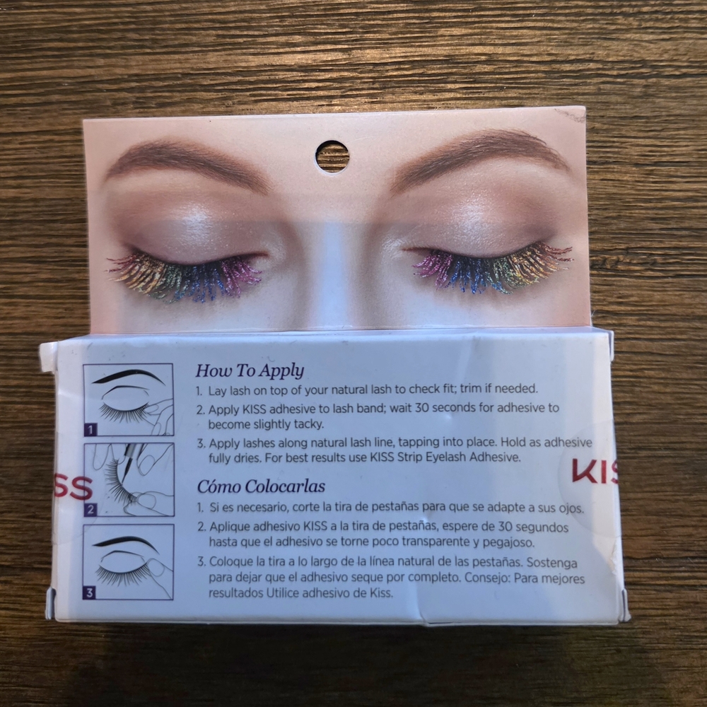 Kiss Multicolor Eyelashes - Picture 2 of 2